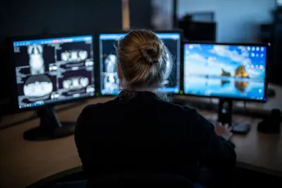 radiologists in office